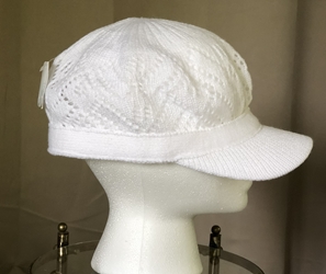 Womens White Crochet Look Spring Summer Hat Visitor Cap New with Tag, one size    Womens White Crochet Look Hat New with Tag